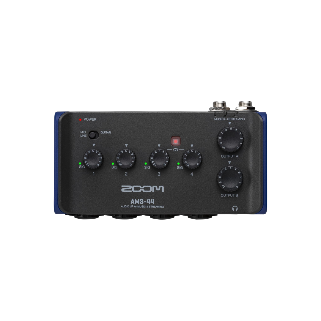 Zoom AMS-44